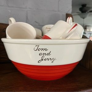 Tom and Jerry eggnog bowl and cups